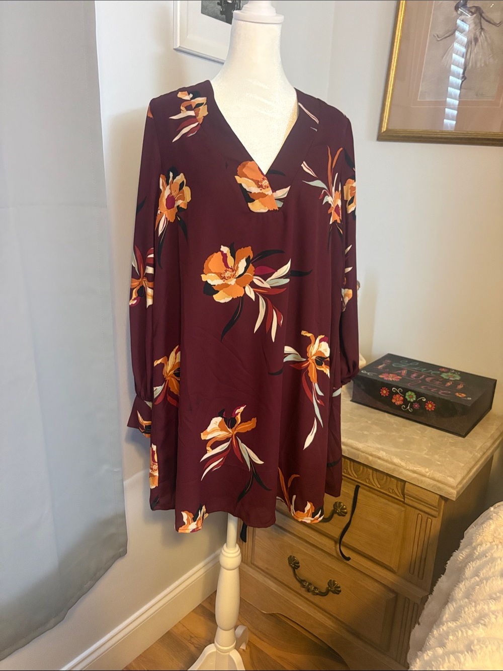 Forever 21 Burgundy Floral V-Neck Tunin